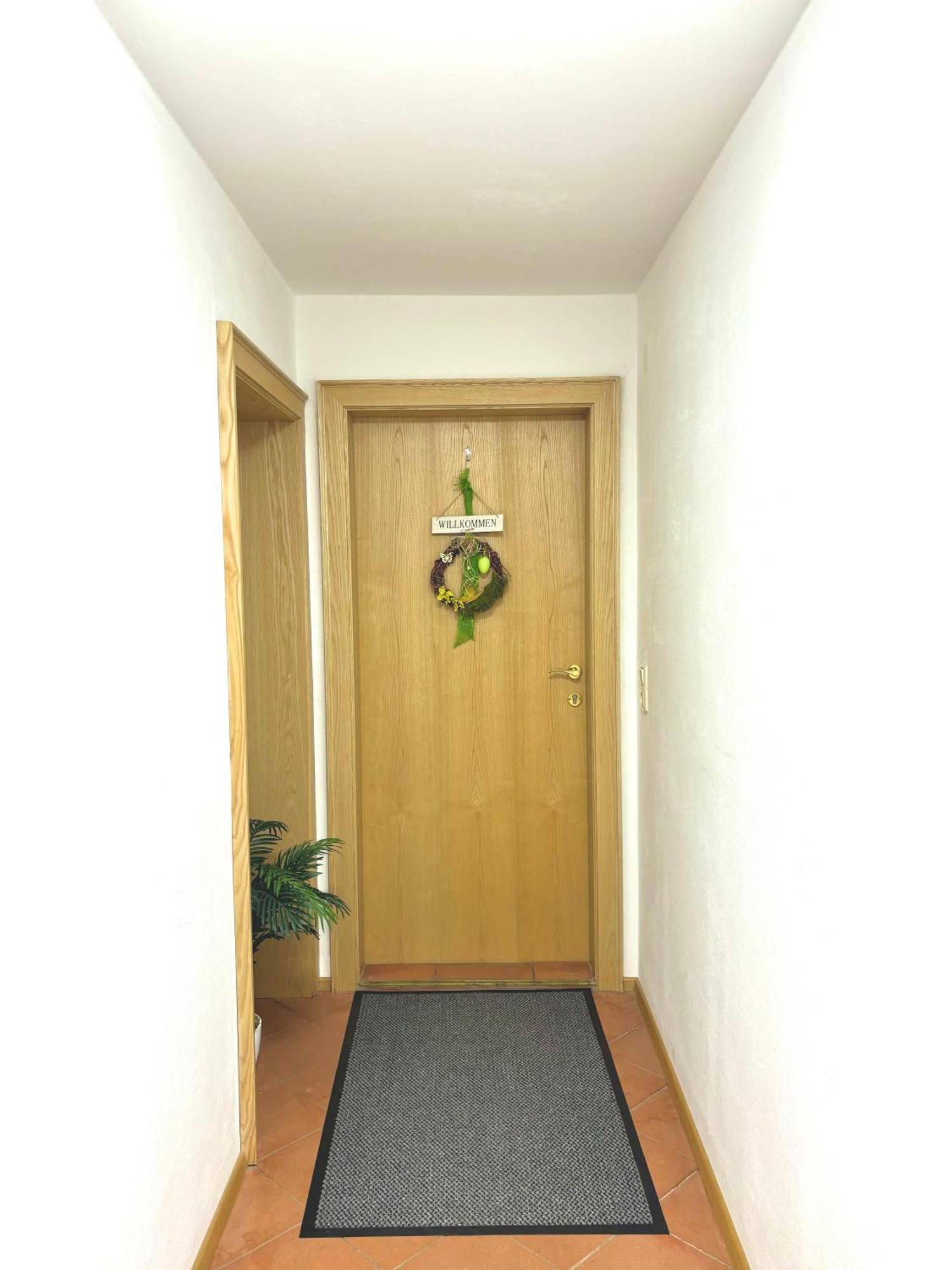 Helle Ferienwohnung am Wallersee Seekirchen am Wallersee Exterior foto